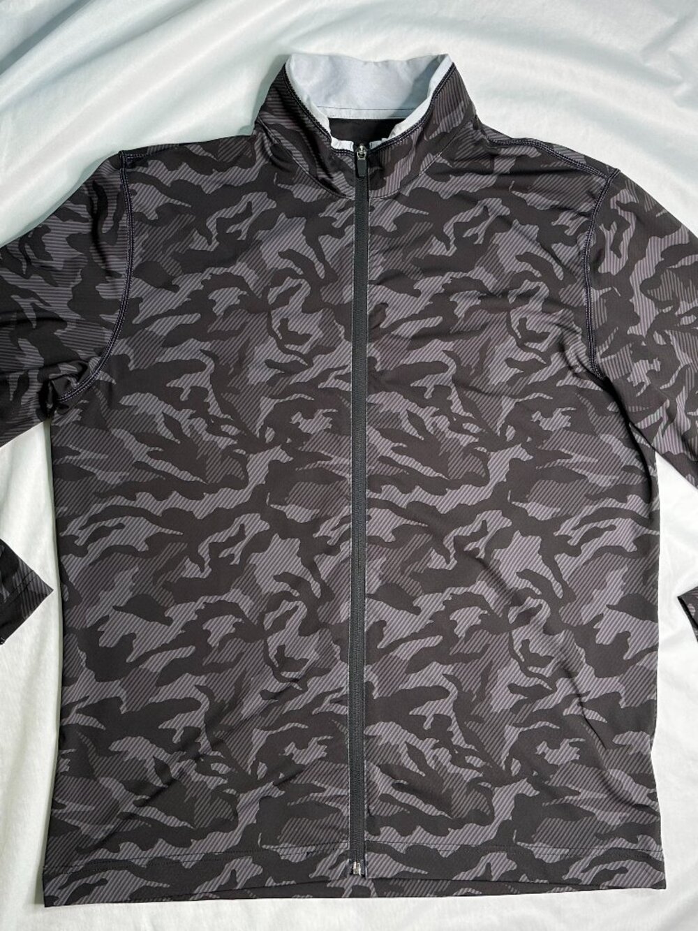 Robert Graham Faro Full Zip Jacket Medium Camo Black/Grey Performance